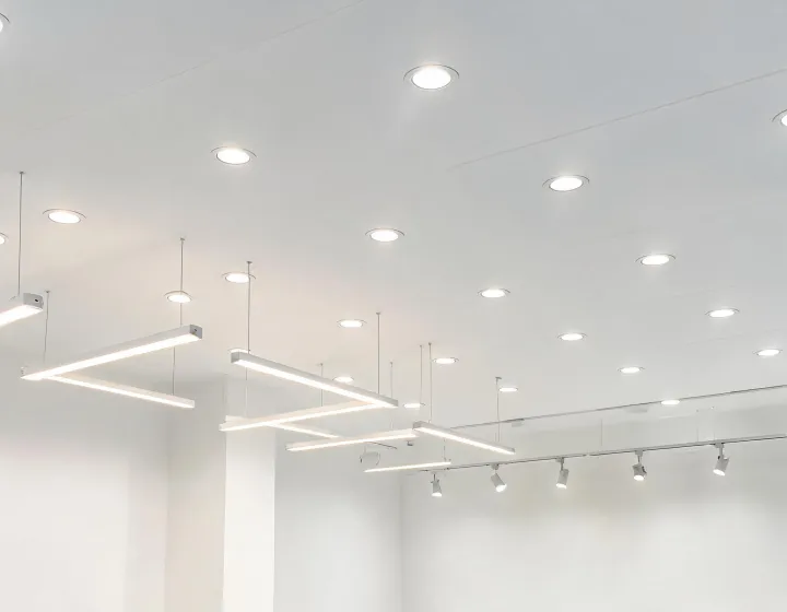 Commercial luminaire family